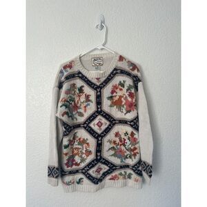 Heirloom Collectibles Vintage 90s Hand Knit Sweater Size Medium